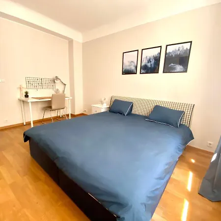 Flat In The Heart Of The Apartment