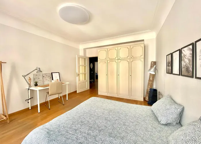 شقة Flat In The Heart Of The *